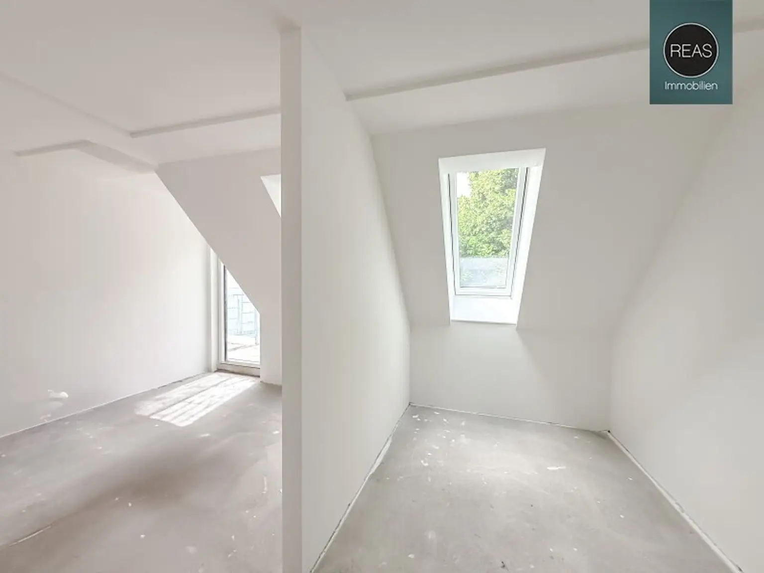 Erstbezug: Atemberaubendes Dachgeschoss - Maisonette - Apartment (klimatisiert) mit 3 Terrassen und hochwertiger Ausstattung im trendigen Ottakring!