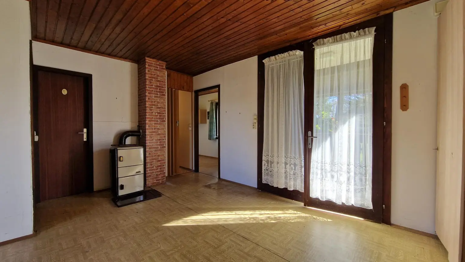 Rohdiamant - Ferienhaus mit großem Grundstück in beliebter Thermen & Golfregion