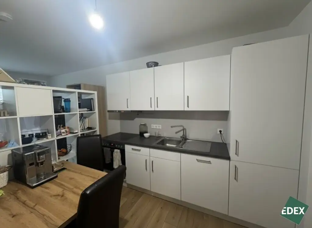 Ab Oktober: Schöne 2-Zimmer-Wohnung mit Balkon direkt bei der U3