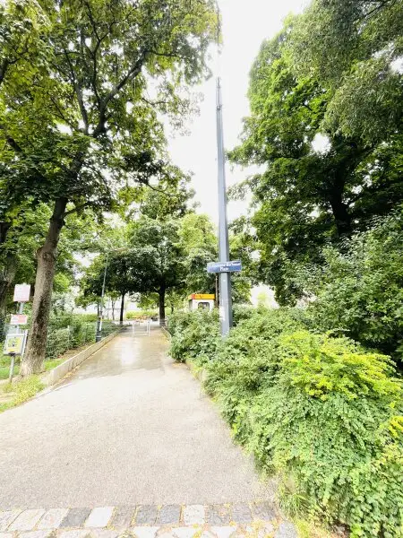 2 Zimmer Altbau-Wohnung mit Potential! im 17. Bezirk!