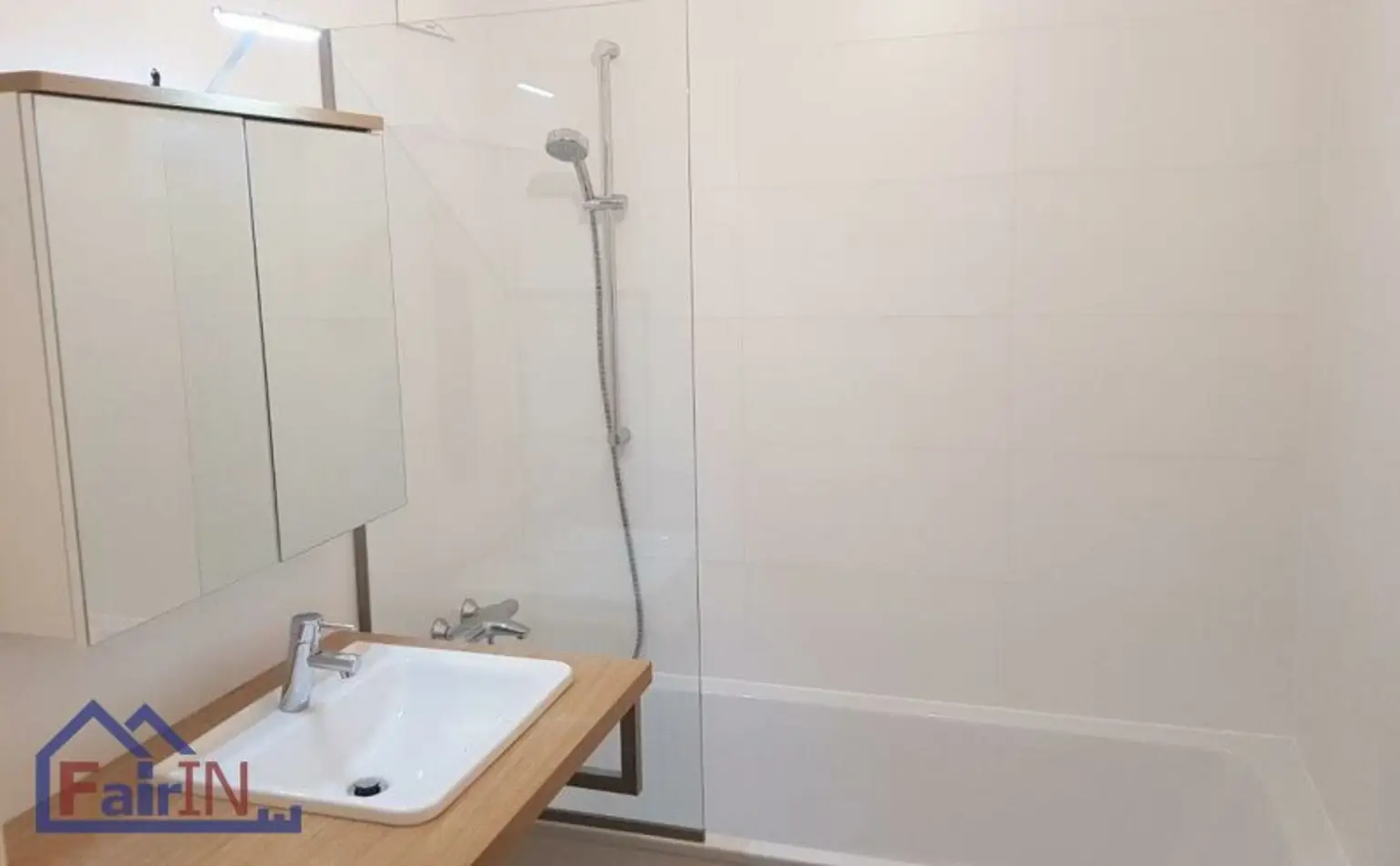 ***NEUBAU Wohnung mit Balkon und Garage in 1030 Wien***