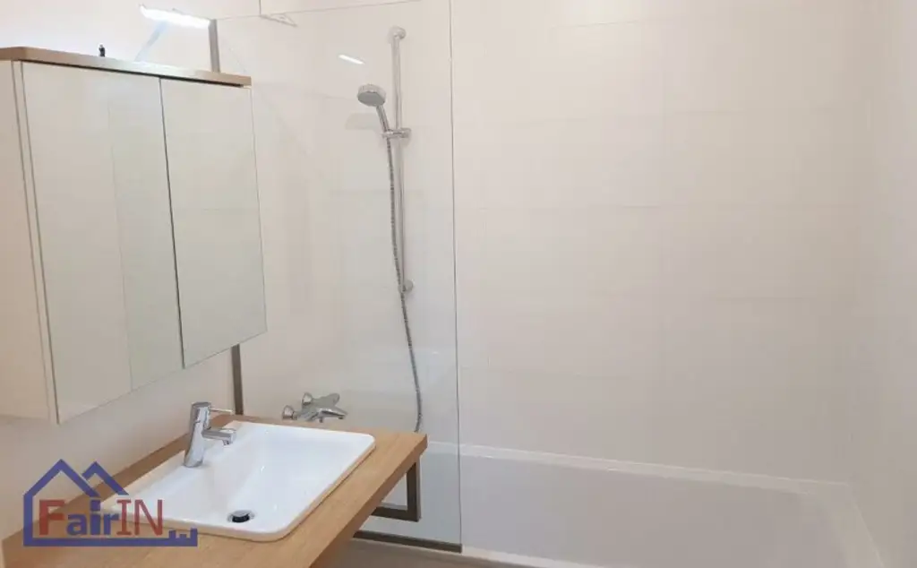 ***NEUBAU Wohnung mit Balkon und Garage in 1030 Wien***