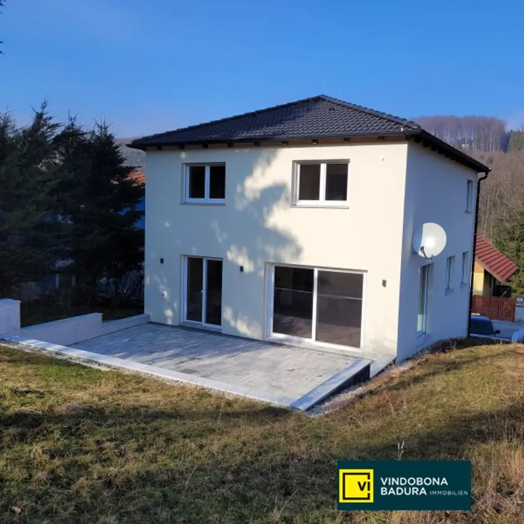 PRESSBAUM!  SCHLÜSSELFERTIGES FAMILIENEIGENTUM AUF 765m² EIGENGRUND IN BESTER LAGE.