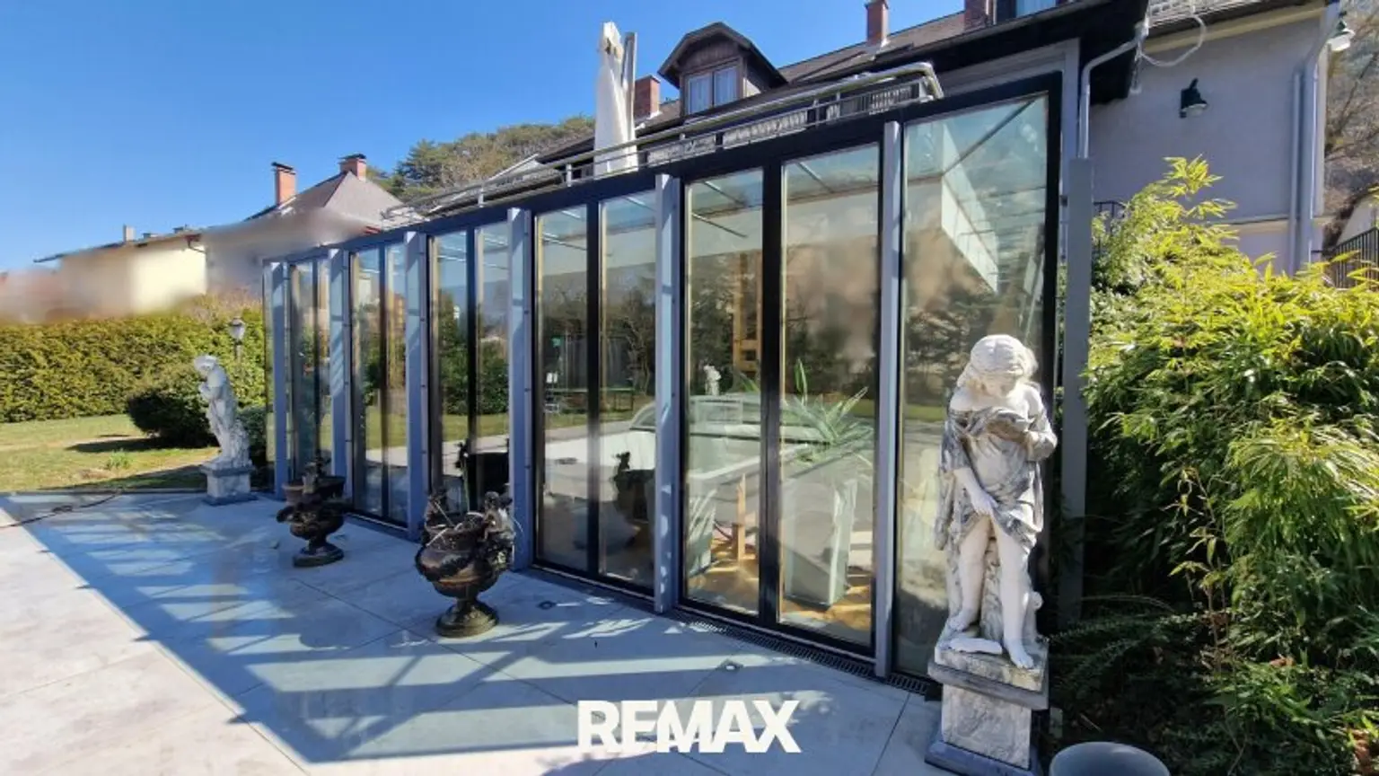 Wintergarten von außen