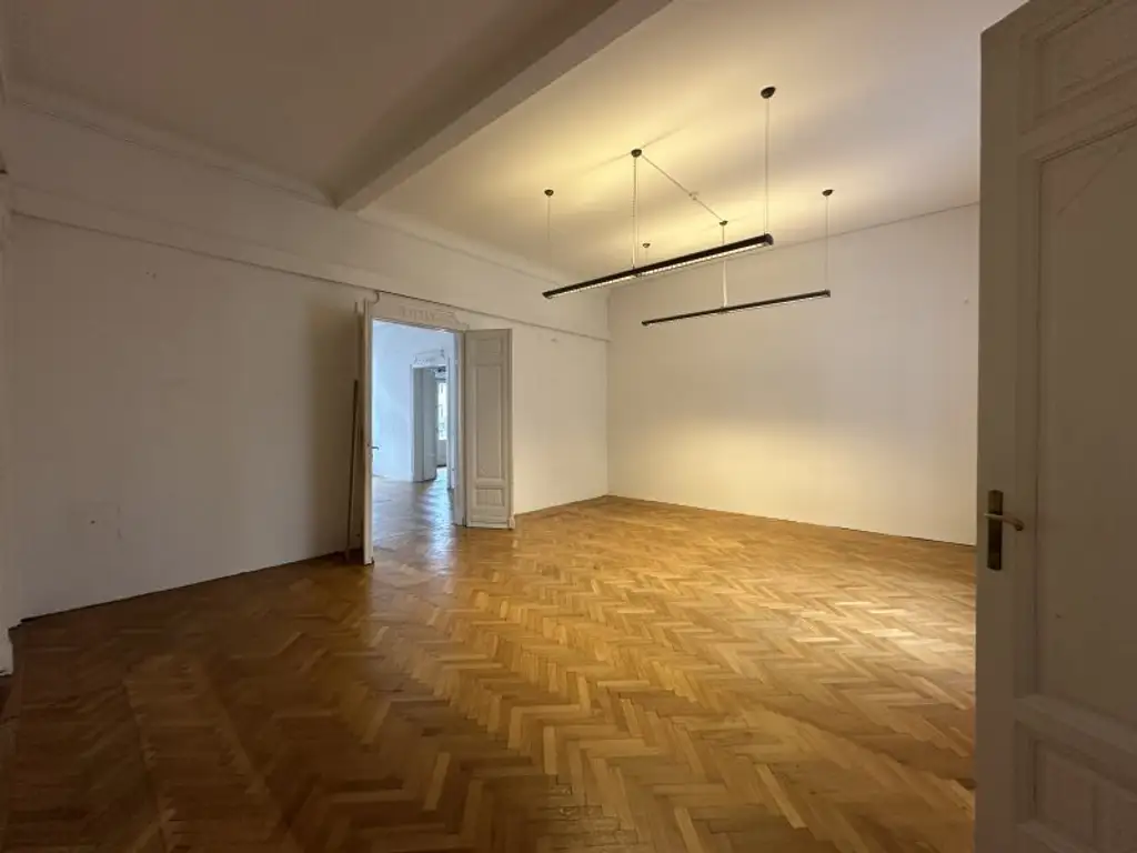 Büro nähe Karlskirche ab SOFORT