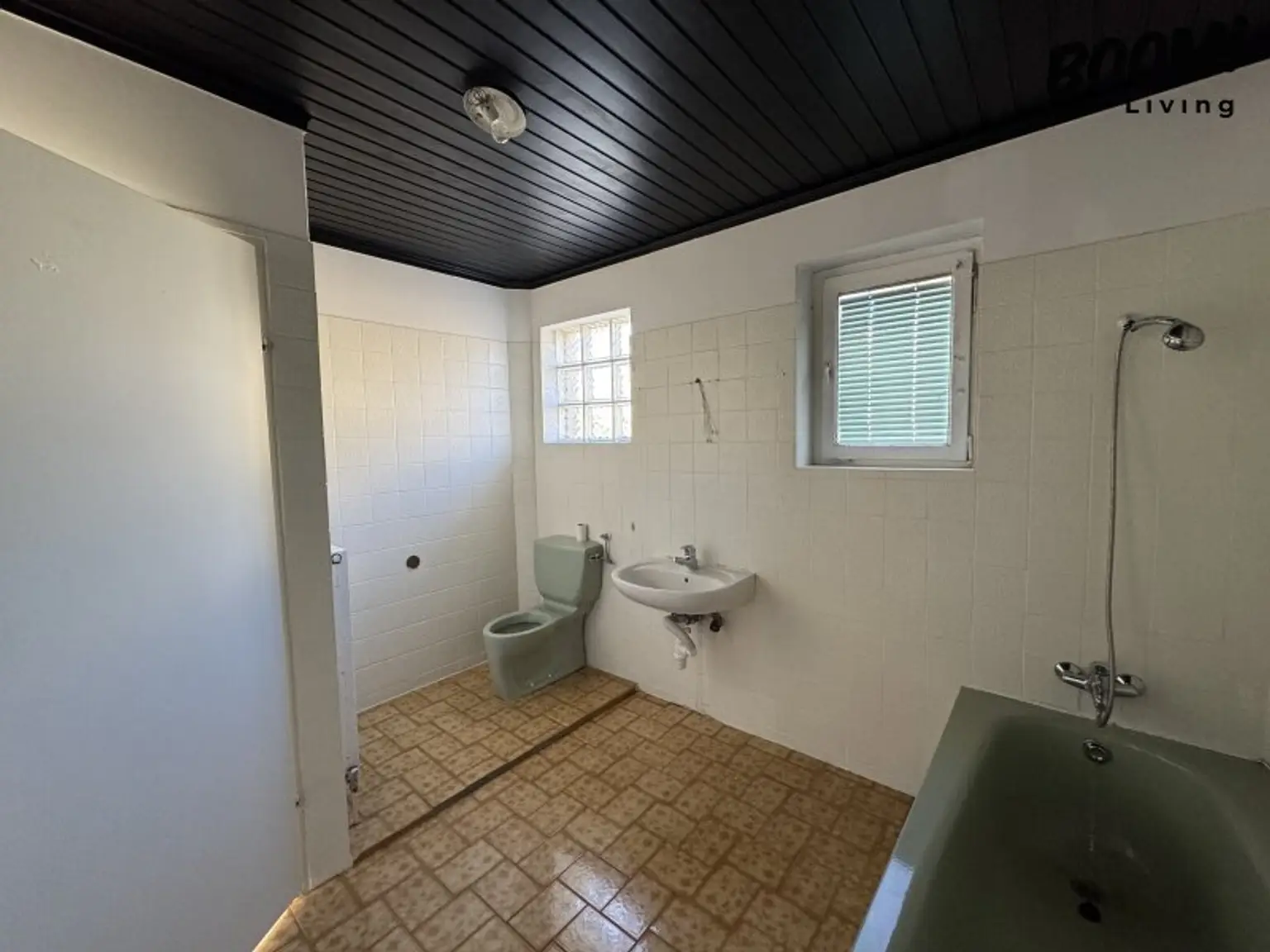 Charmantes Einfamilienhaus mit großem Garten – Ihr Rückzugsort im Grünen!