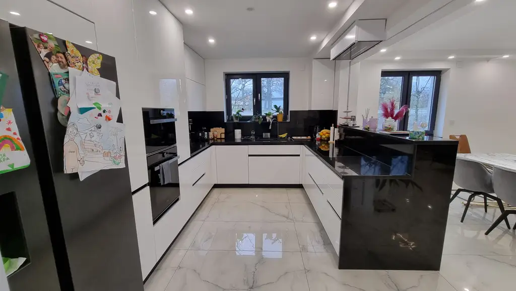 Mehrfamilienhaus in Völlerndorf– Wohnen und Leben auf großzügigem Raum