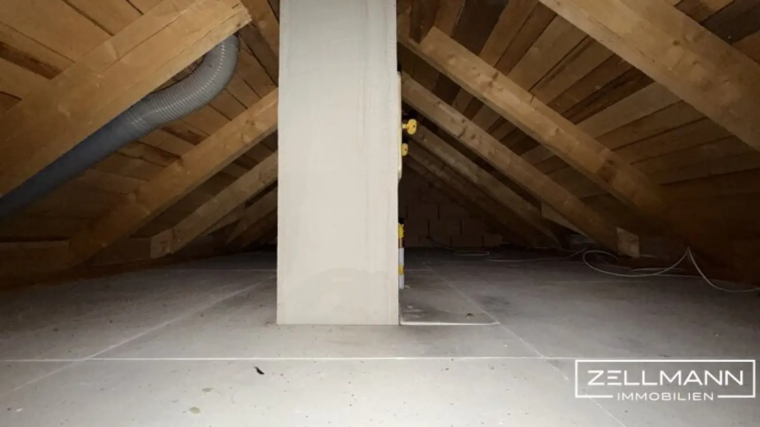 Ein Zuhause mit Raum, Substanz und Gartenidylle nahe Wien | ZELLMANN IMMOBILIEN