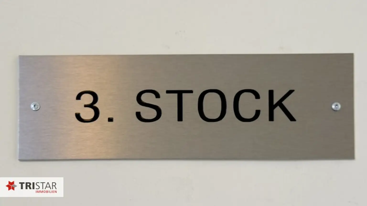 TOP::: WUNDERSCHÖNE KLASSISCHE ALTBAUWOHNUNG IN SEHR GUTER LAGE ZUM SANIEREN – TOP GRUNDRISS – Kauf in 1060 Wien:::