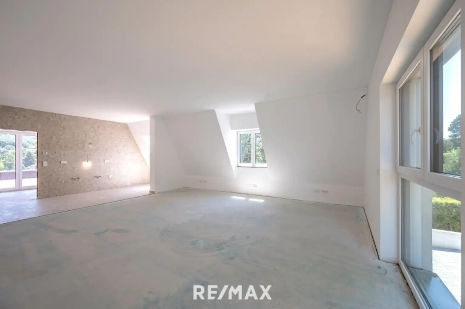 Erstbezug: Großzügiger Familientraum mit unverbaubarem Grünblick!