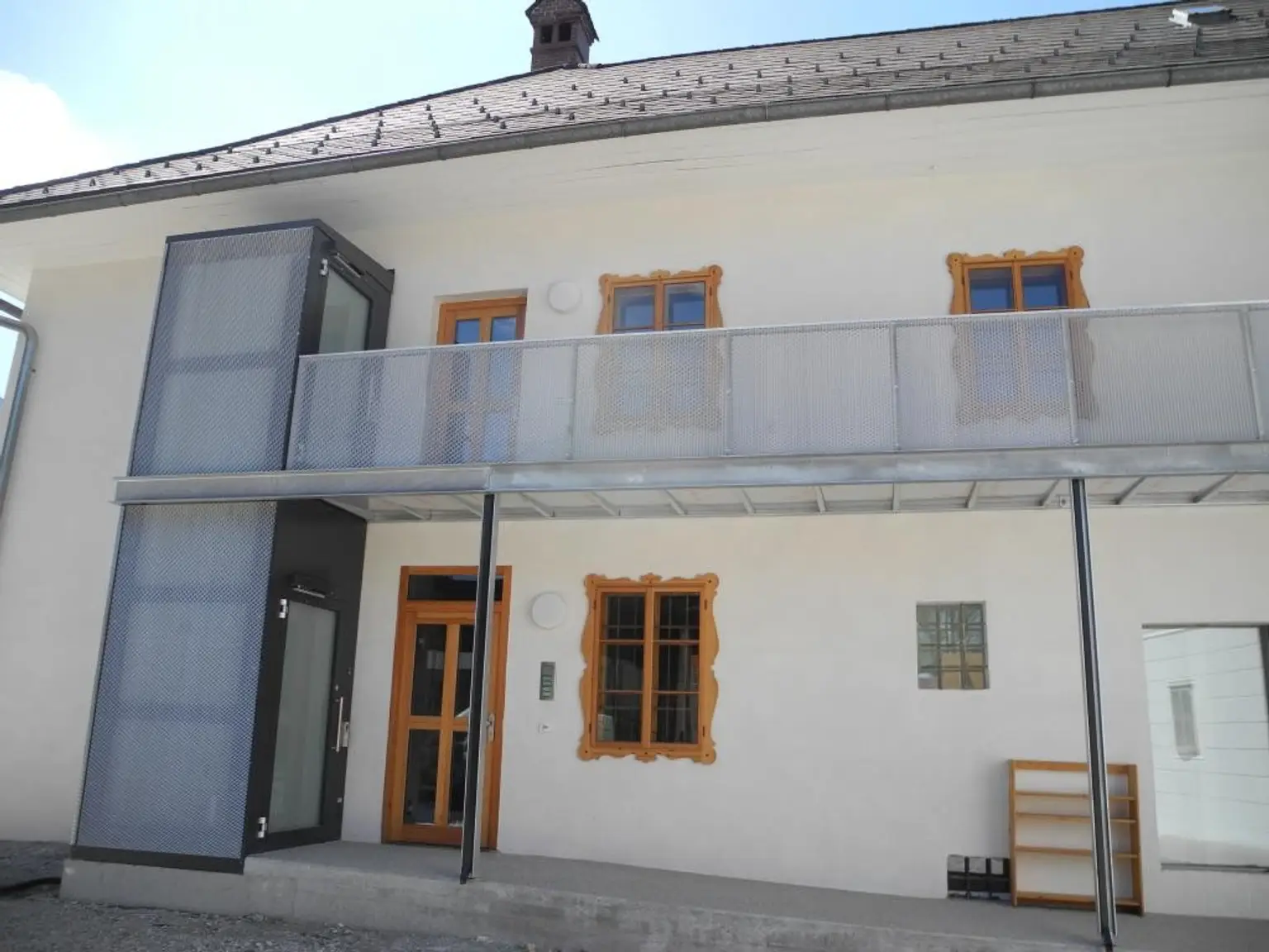 SONNIGER BALKON  und LIFT im 1. Stock - TOP 10 im Herrenhaus - RESIDENZ GEYERHAMMER