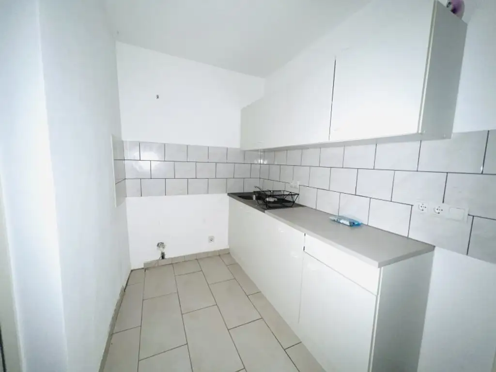 Wiener Stadthaus bei Schönbrunn – Airbnb-Nutzung & attraktives Entwicklungspotenzial mit Baubewilligung