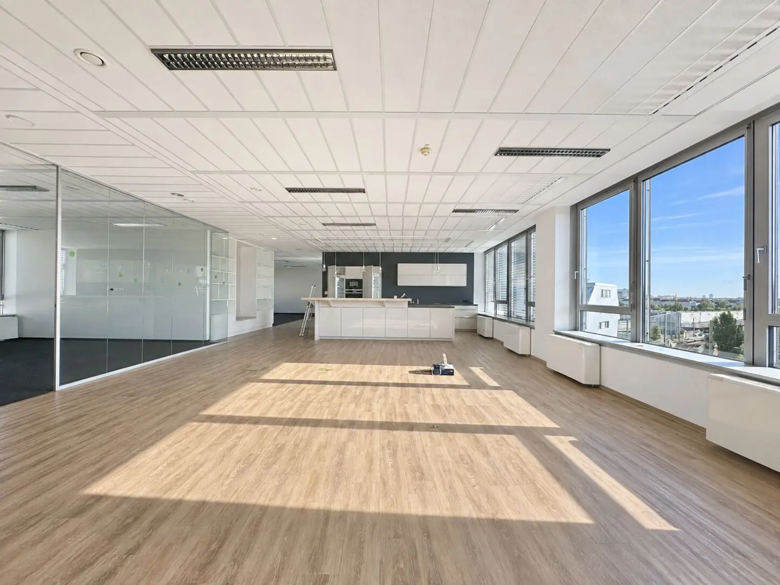 1190 Wien, Skyline Office 7.OG Stiege 1 566 m² 3
