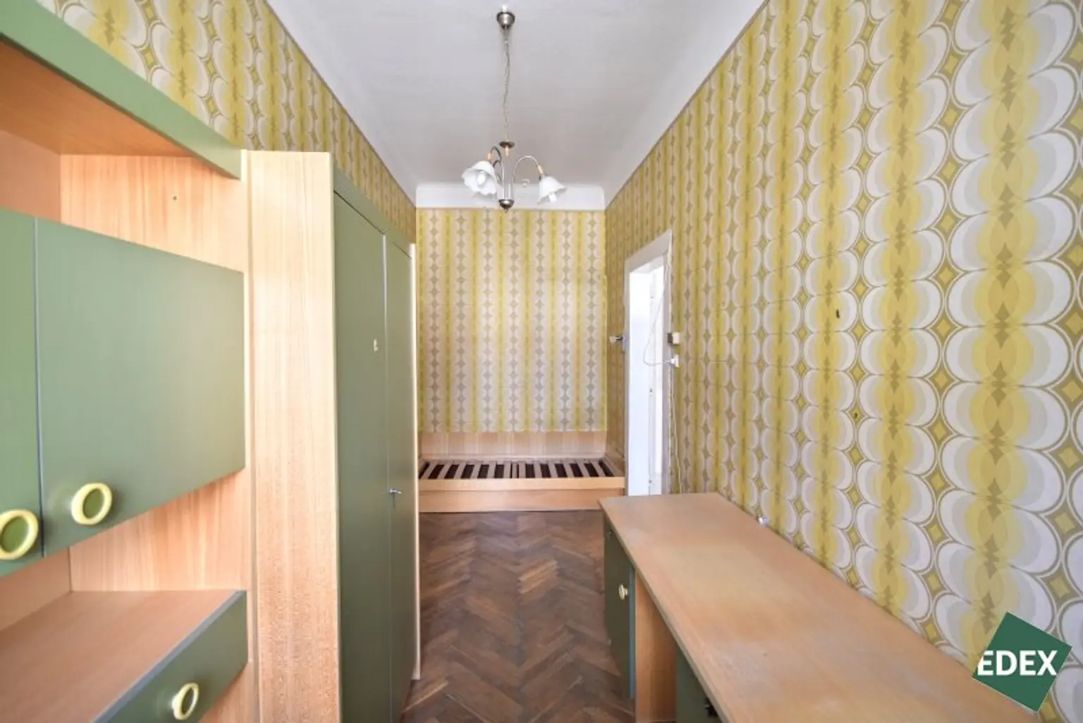 Altbauwohnung zum Sanieren – 48 m² mit Balkon im 3. Liftstock