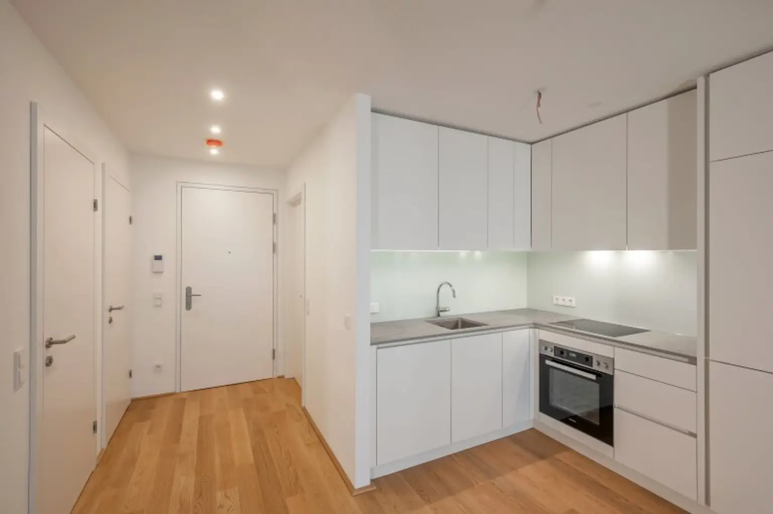 EDUART-Die Kunst des Wohnens: Hochwertiger 2-Zimmer NEUBAU-ZWEITBEZUG mit 15m² Garten und 10m² Terrasse! (8/7)