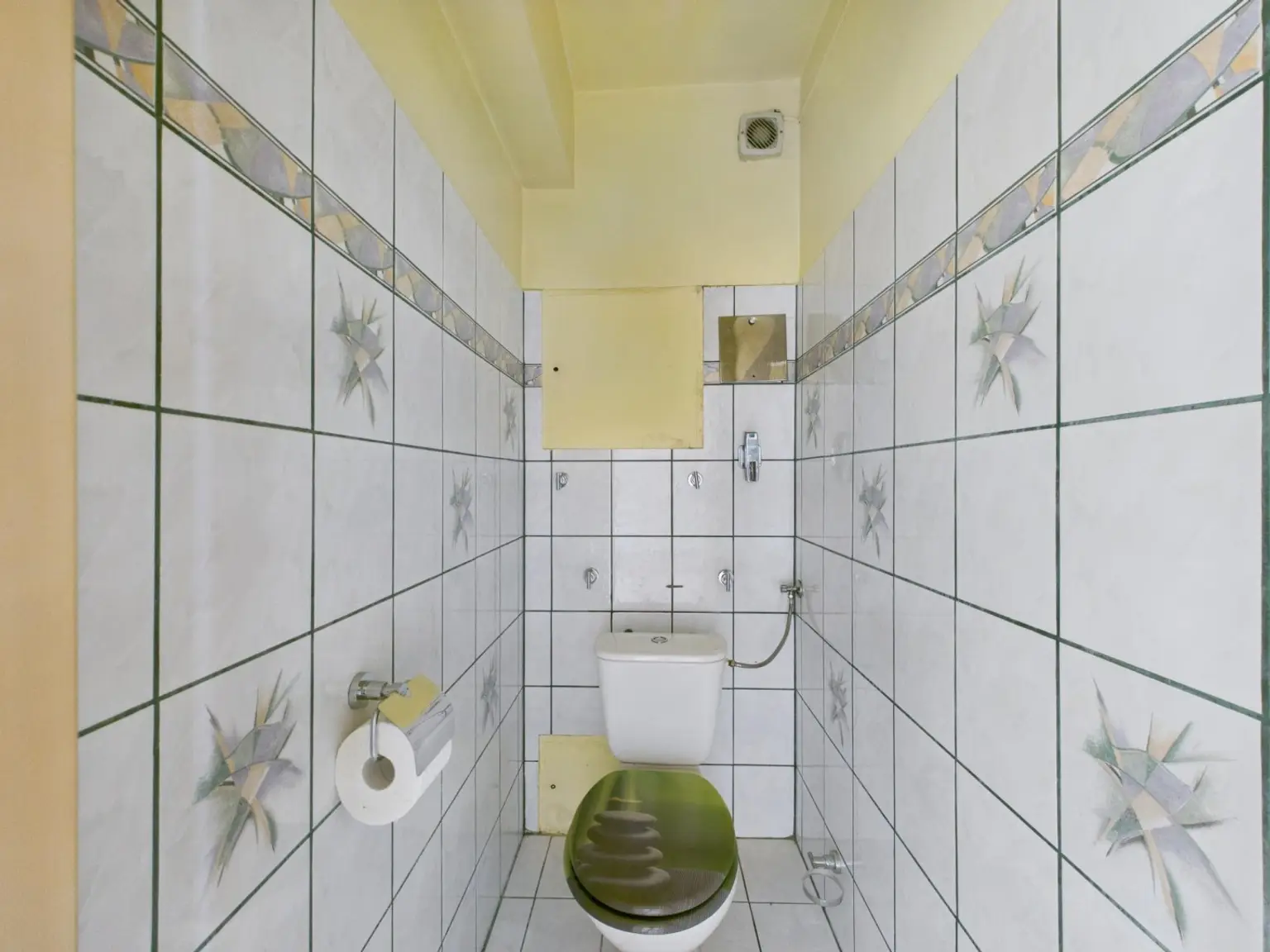 CAM04191G0-PR0072-STILL012