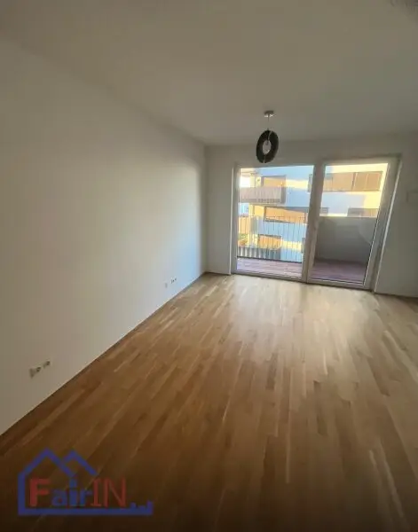 Top Lage*** 2-Zimmer Wohnung mit Balkon***ZU VERMIETEN!