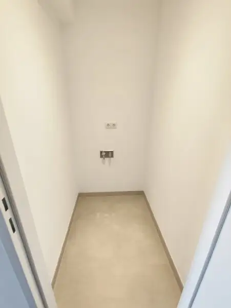 Modern wohnen in Meidling! DG-4-Zimmer-Erstbezug mit Terrasse - Top77