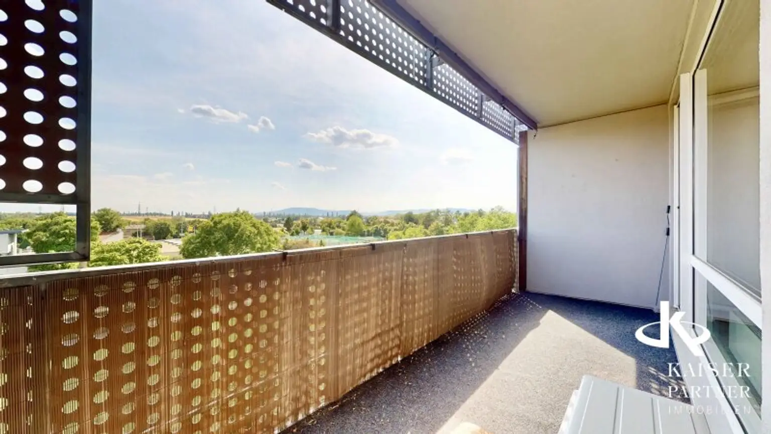 Urbaner Lebenstil in Oberlaa! Sensationeller Weitblick, moderne, offene 3-Zimmer-Wohnung mit großer 12,5m² Loggia!