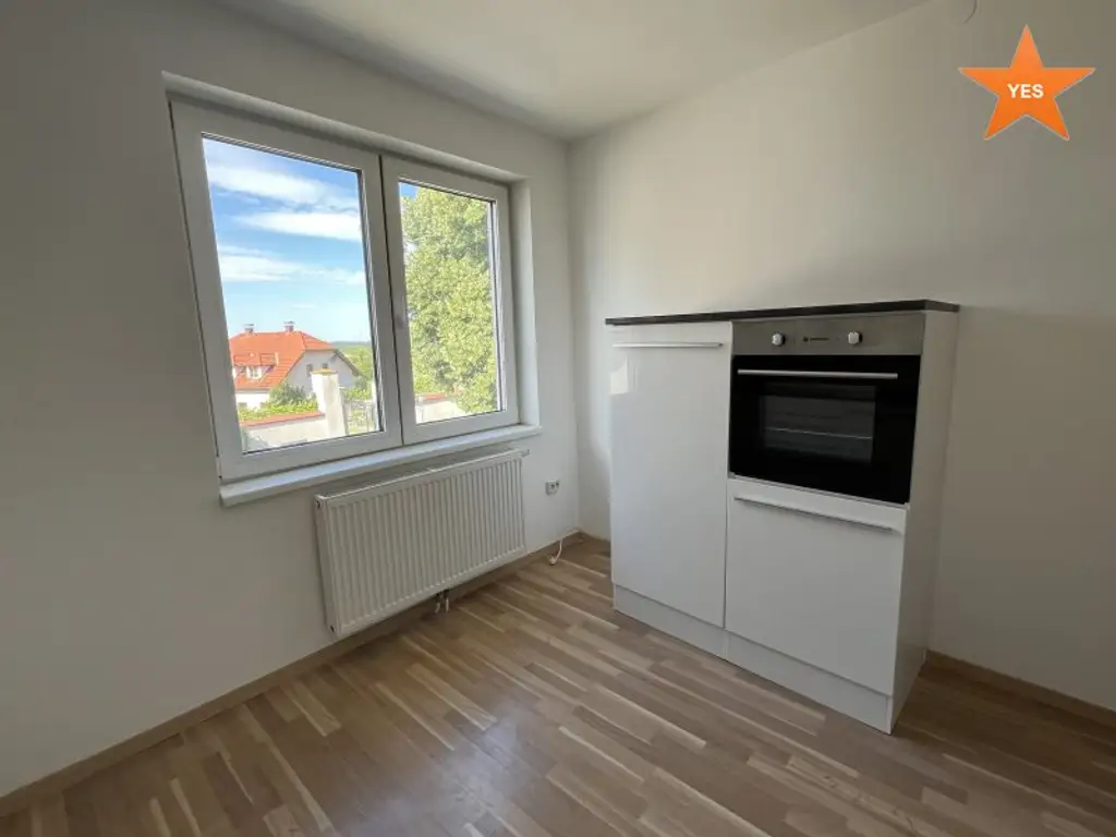 Provisionsfreier Kauf! Mehrfamilienhaus mit Gewerbeflächen - Rendite zwischen 6-7  % erzielbar