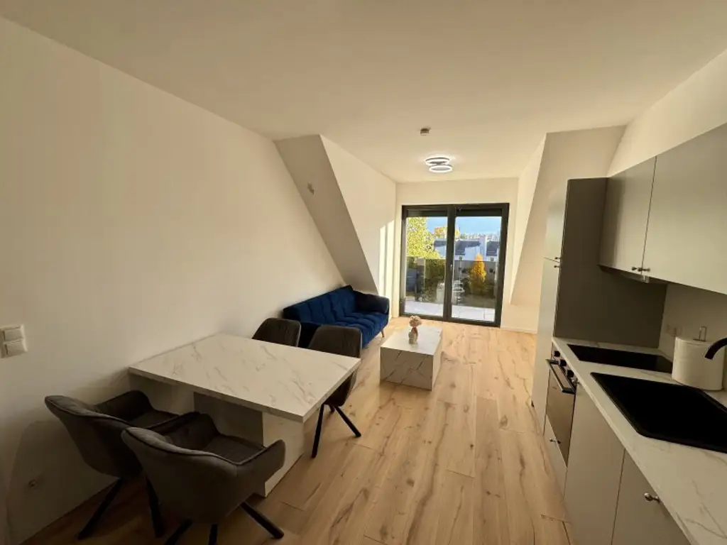 Monthly Rental! Luxury Living! Penthouse! Skyline+Kahlenberg View! Terrasse! Garage!