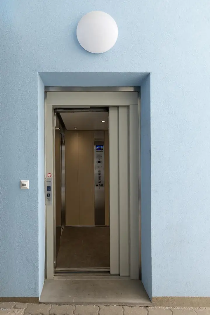 EG Lift
