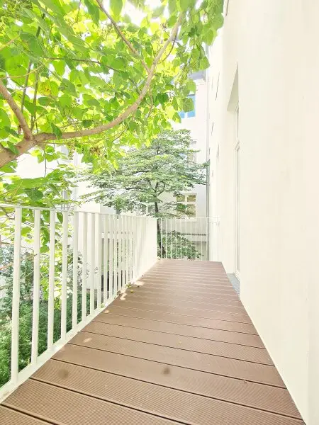++NEU++ HIGH-END große 4-Zimmer STILALTBAUWOHNUNG mit zwei Balkonen absolut ruhig und GRÜN-Ausblick!  Luxus Erstbezug, in Prime-Location NÄHE Urania! U-BAHN & CAT +++