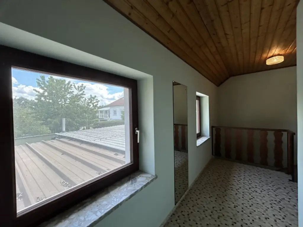 +++Charmantes Mehrfamilienhaus mit weitläufigem Naturgarten und vielseitigen Nutzungsmöglichkeiten!+++