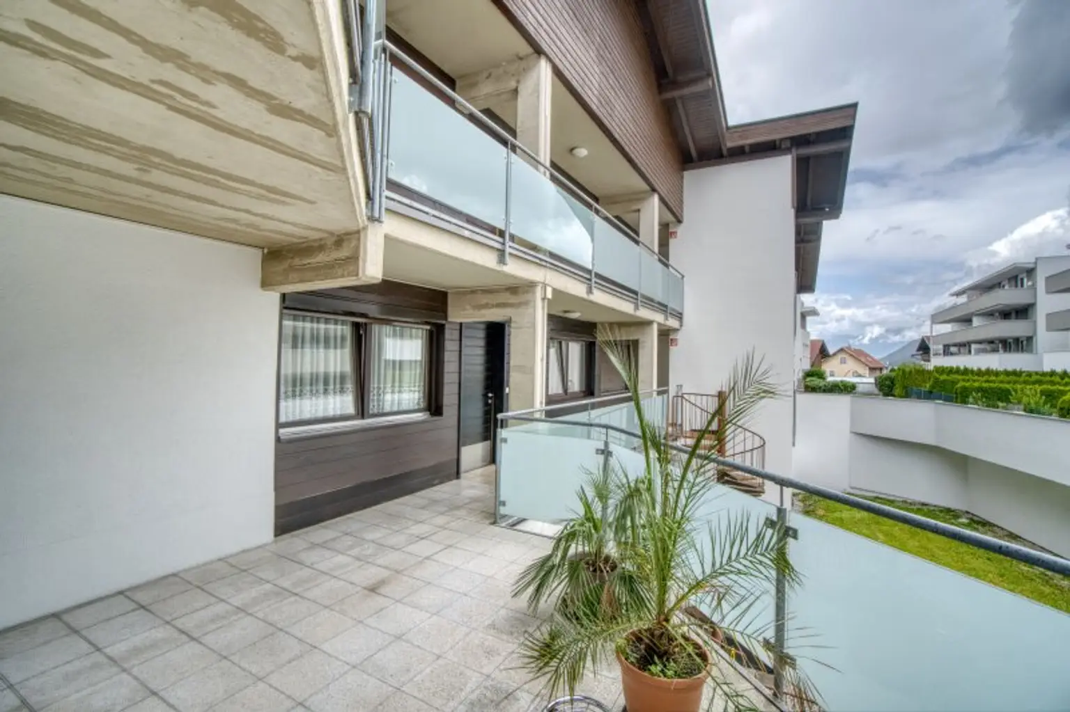 Attraktive 2-Zimmer-Wohnung mit Südbalkon und Tiefgarage