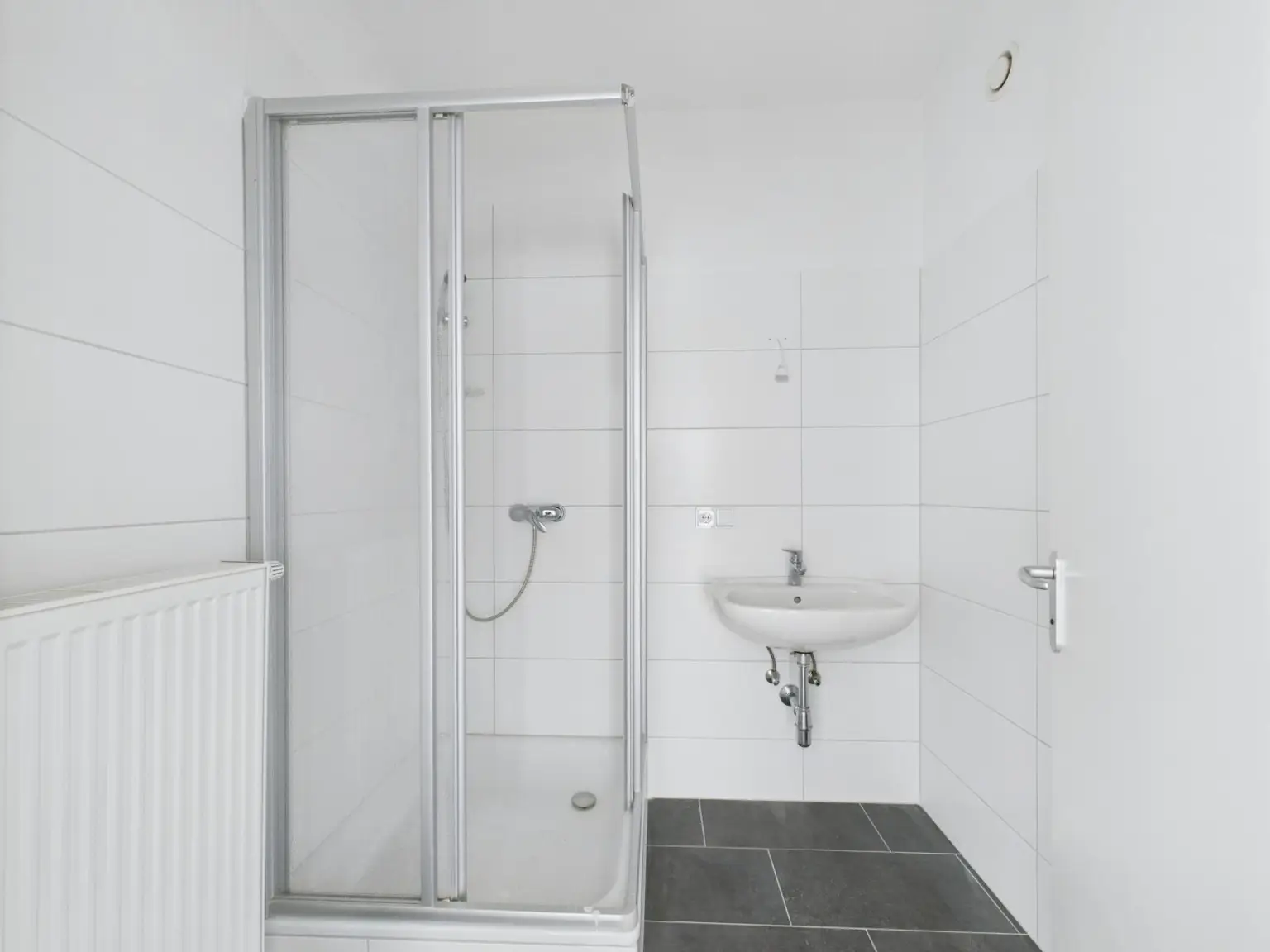 Linz/Stadt: TOP-MIETWOHNUNG ca. 116,7 m²  + BALKON nähe Promenade/Landestheater