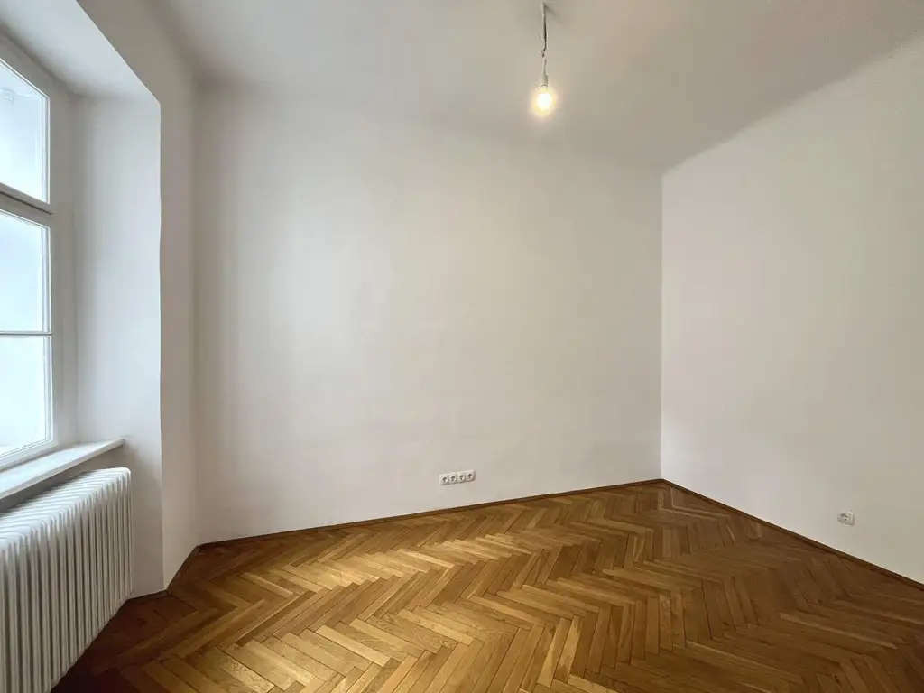 Geräumige 4-Zimmer-Wohnung in top Lage des 1. Bezirks!