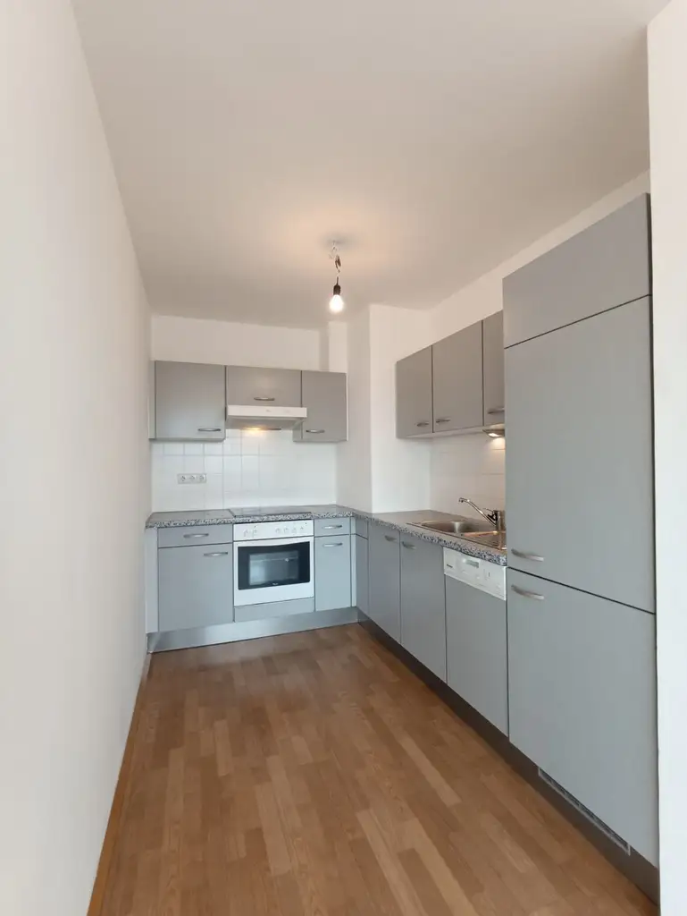 Helle, super geschnittene 2-Zimmer-Wohnung im 4.Bezirk!