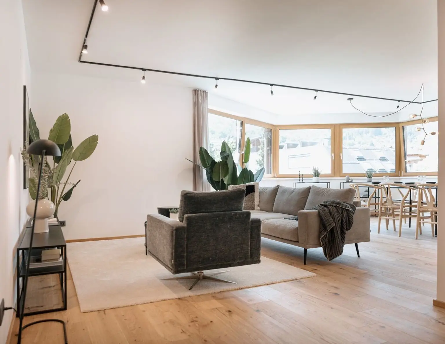 WOHNTRAUM IM GRÜNEN Die perfekte Wohnung für Familien mit Platzwunsch!