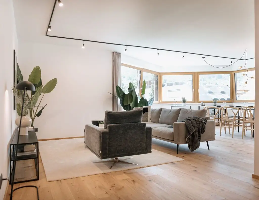 WOHNTRAUM IM GRÜNEN Die perfekte Wohnung für Familien mit Platzwunsch!