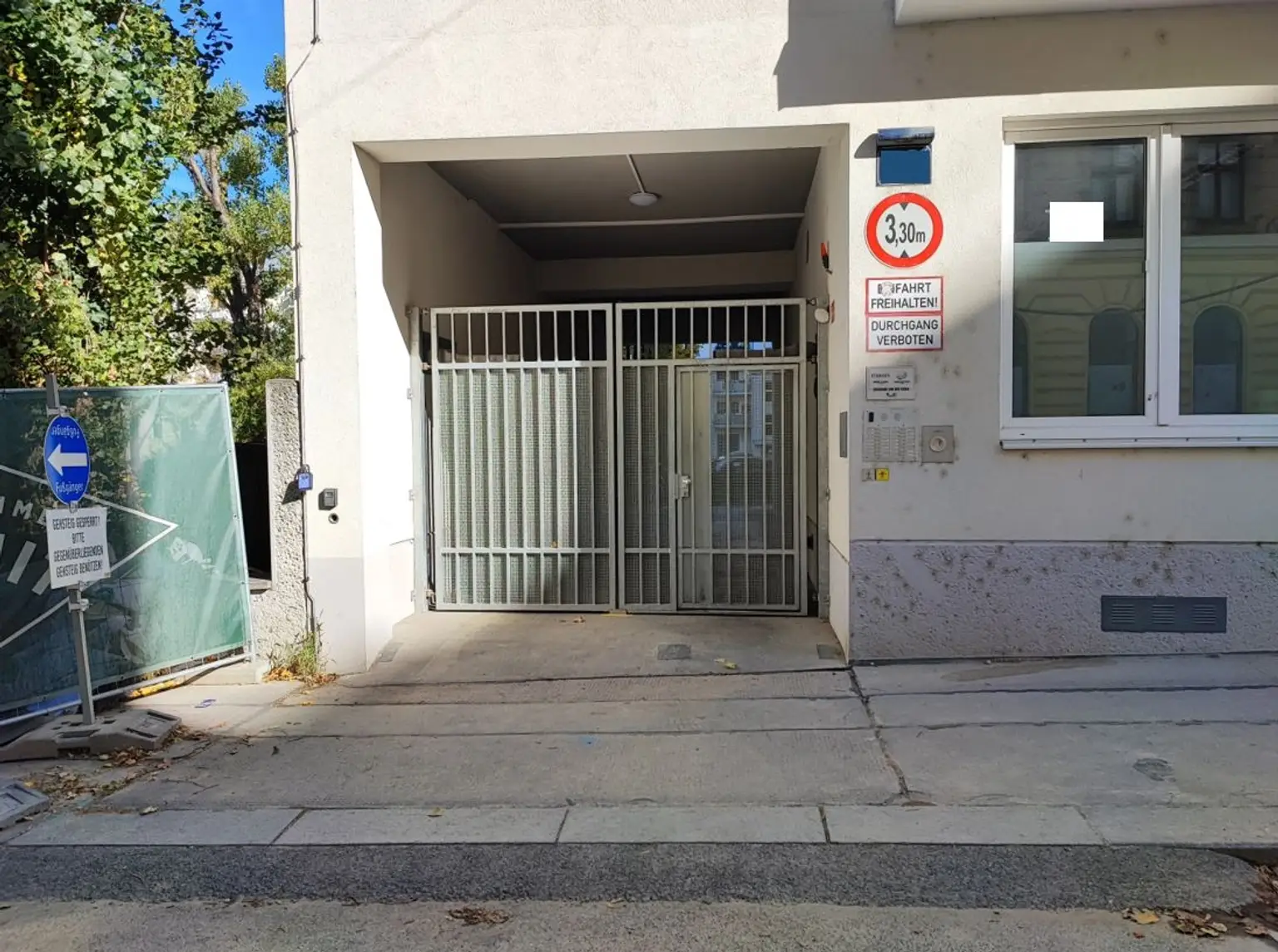 Einfahrt Kriehuberga