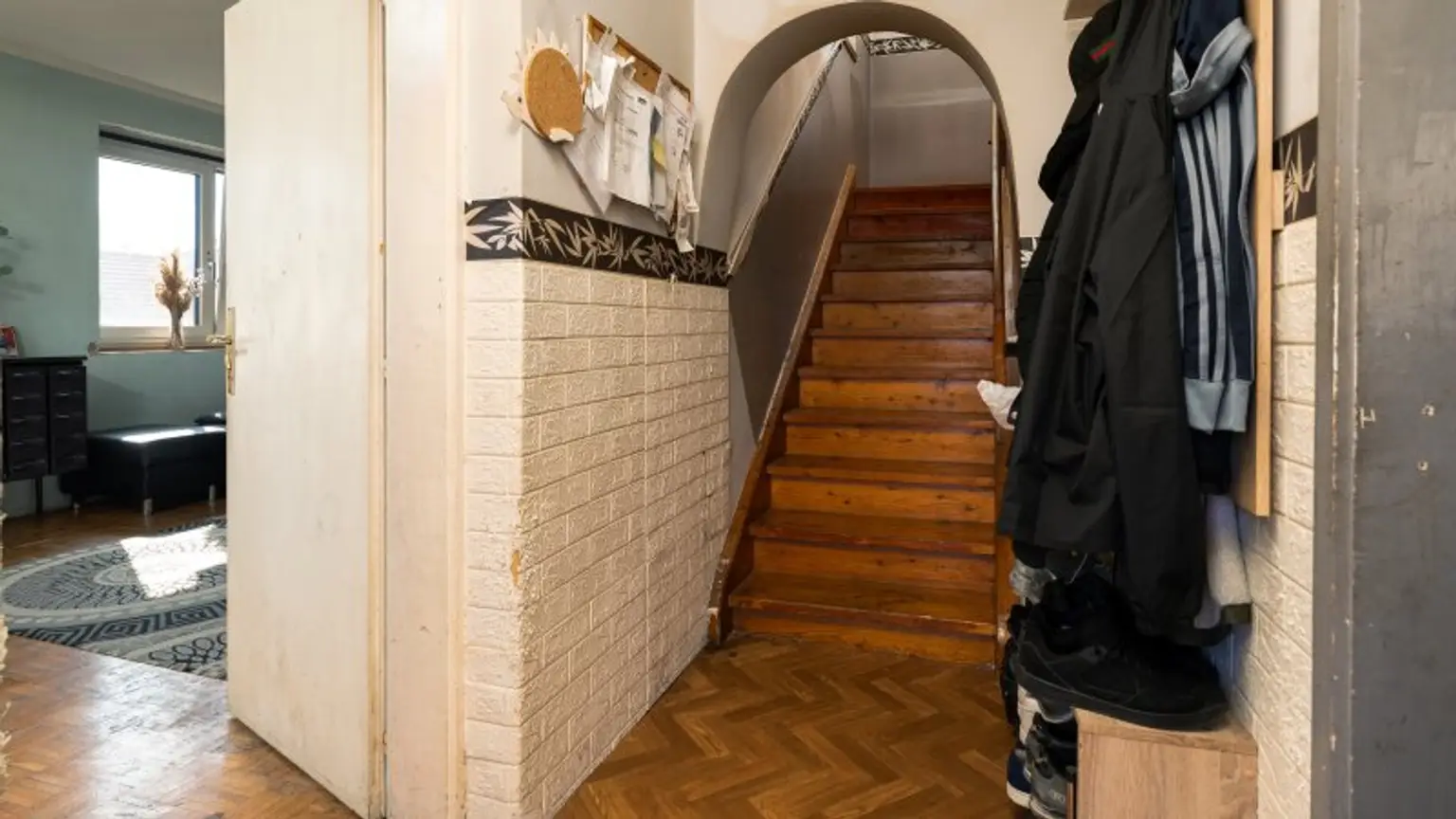 Potentialreiches Haus mit spitzen Weinkellerröhren in Groß-Schweinbarth