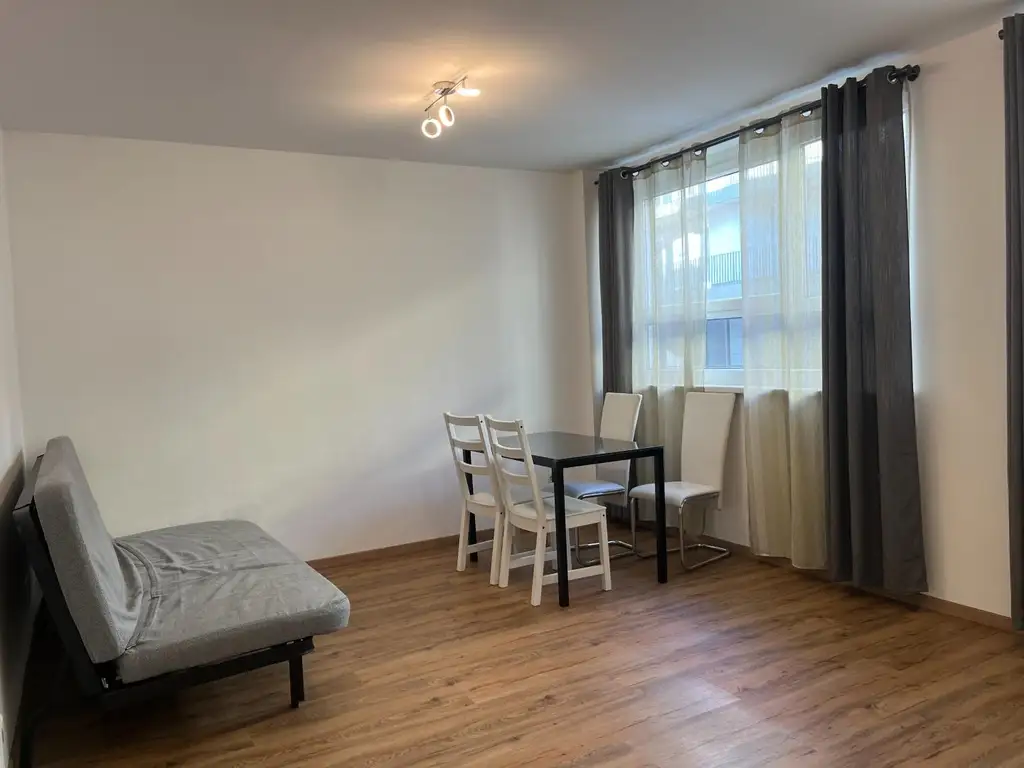 Gemütliche Kleinwohnung nahe FH Joanneum mit Parkplatz!