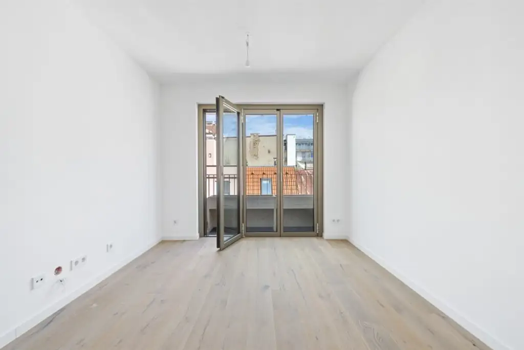 TRAUMHAFTE 3-ZIMMER-WOHNUNG MIT SÜD/WEST BALKON