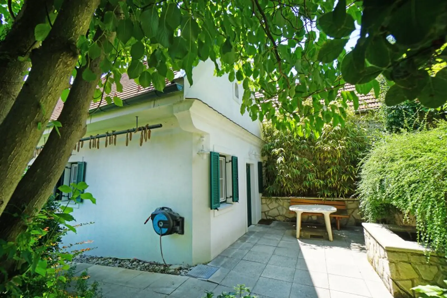 Einmalig! Stilvolle Premium-Residenz mit altem Weinhaus am Neusiedler See
