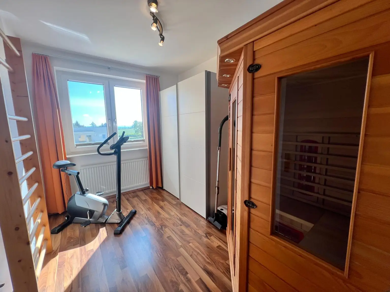 Großzügige 3-Zimmer-Wohnung mit Loggia in zentrumsnaher Lage