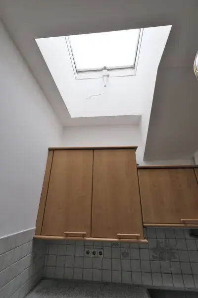 Nähe Innenstadt, Radetzkyplatz, UNBEFRISTETE Dachwohnung 3 Zimmer