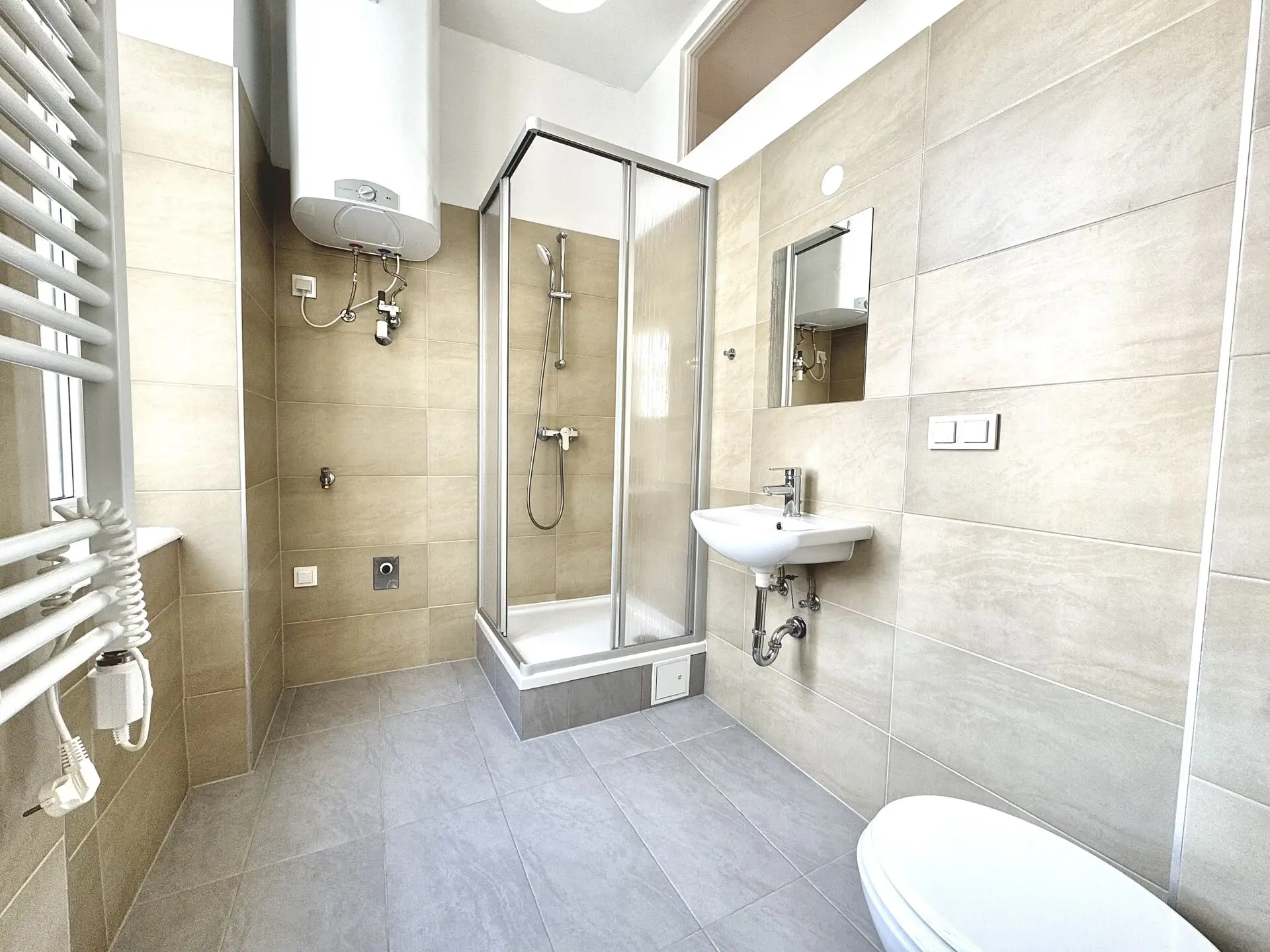 20251118_102855892_iOS