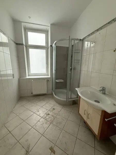 AltbauWohnung ist absoluter Bestlage - Erstbezug