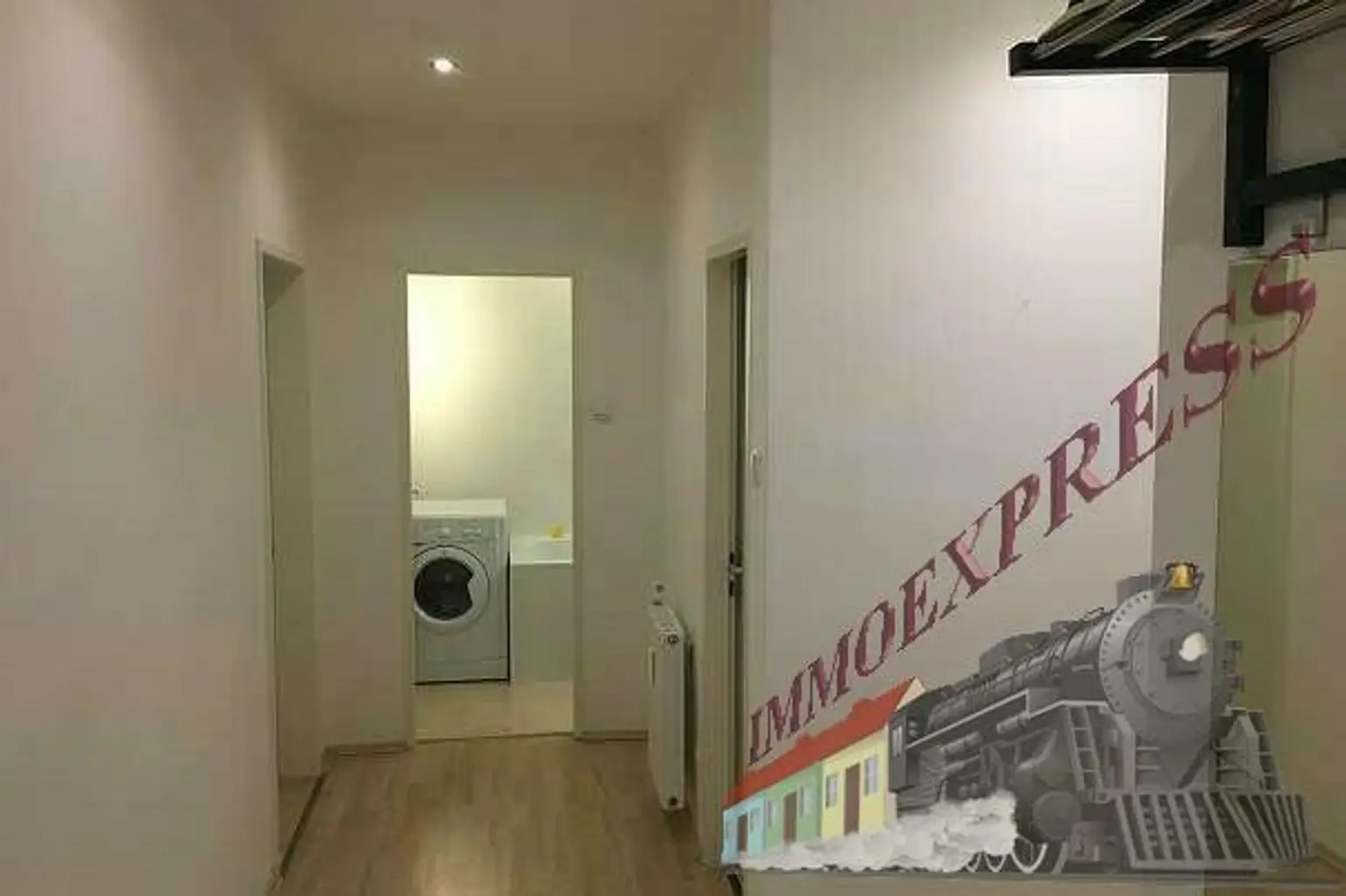 3-Zimmer-Wohnung in zentraler Lage – ideal für  WG   70 m² | 2. Stock  mit Lift