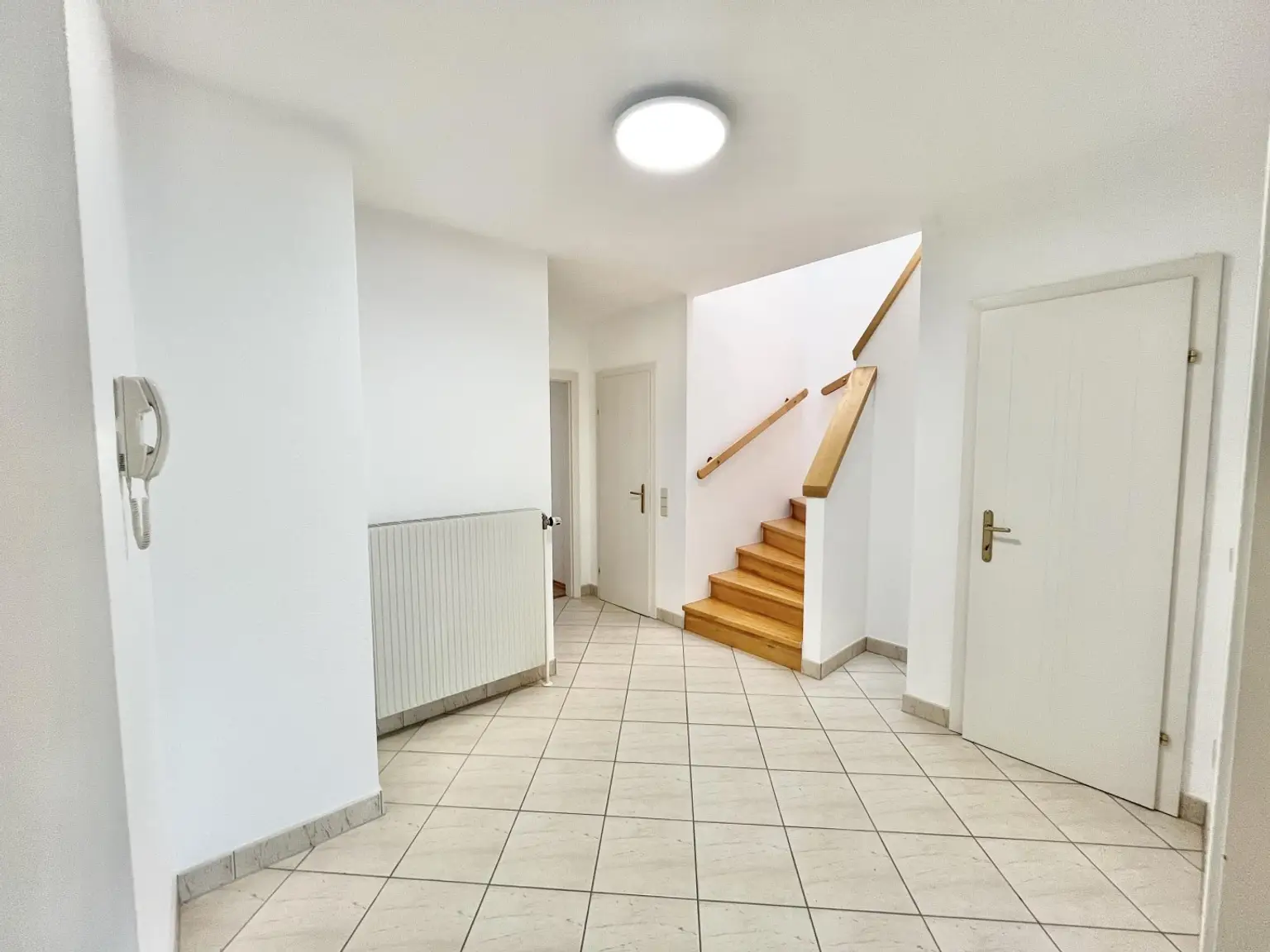 Exklusive Dachgeschosswohnung zwischen Schloss Hetzendorf und Schloss Schönbrunn