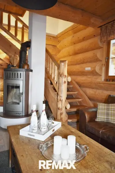 Wohnzimmer Kamin Treppenaufgang
