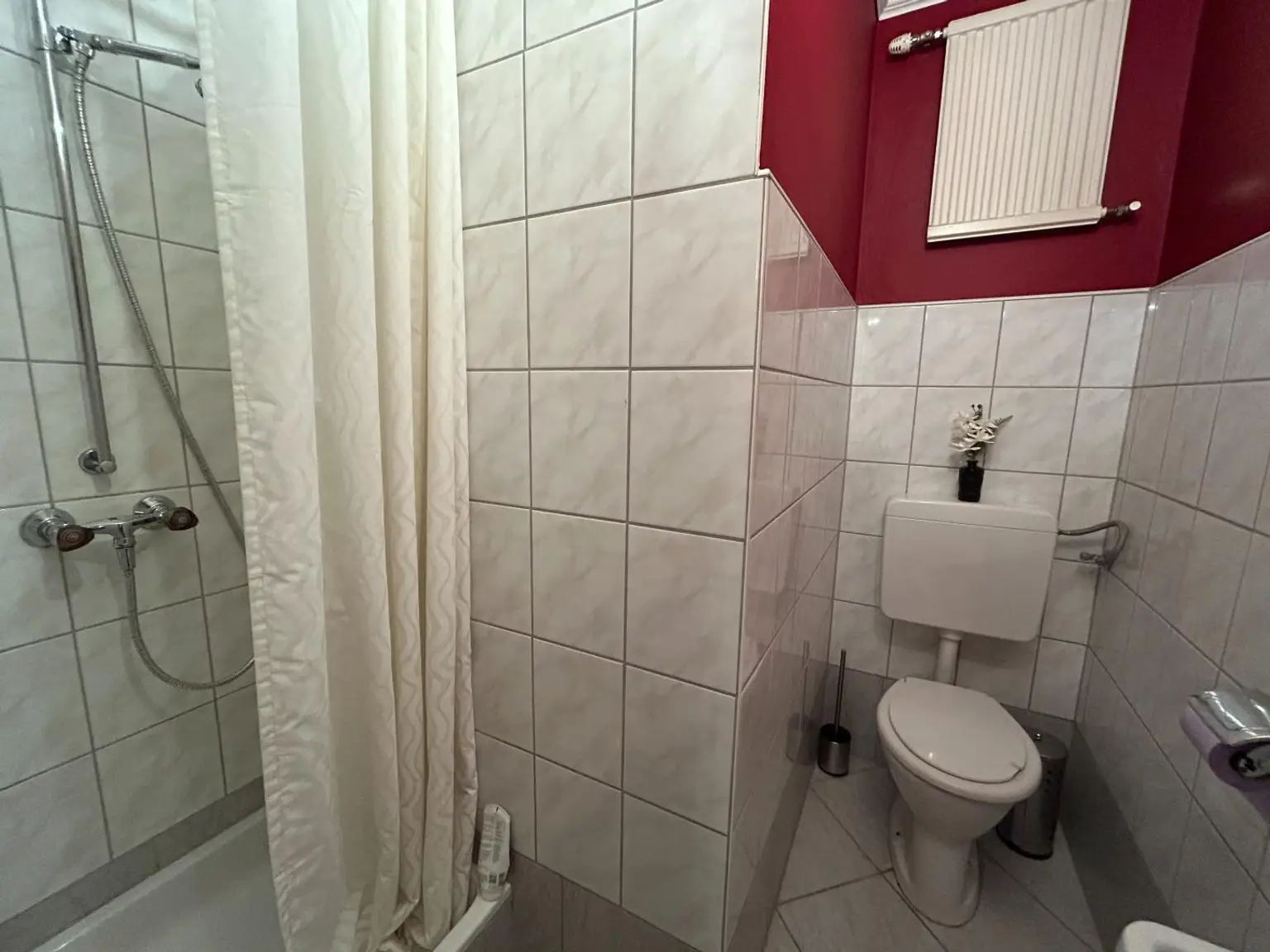 Badezimmer 1