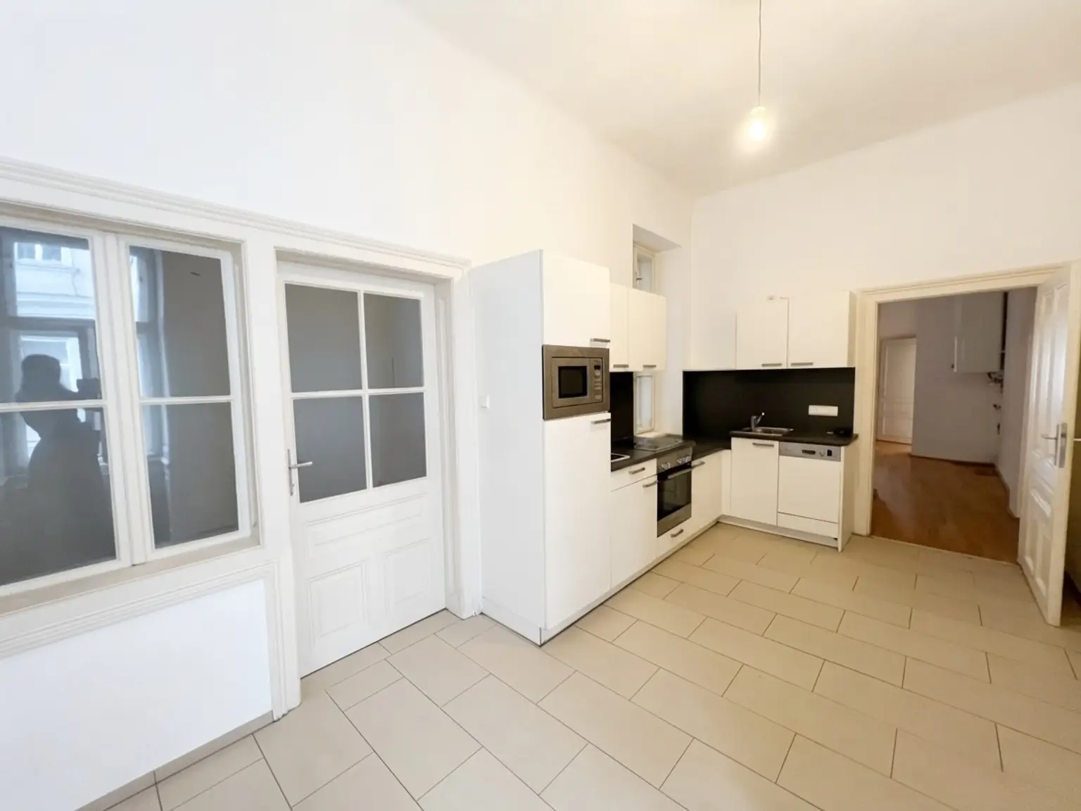 UNBEFRISTET: Nette Altbauwohnung in Top Lage