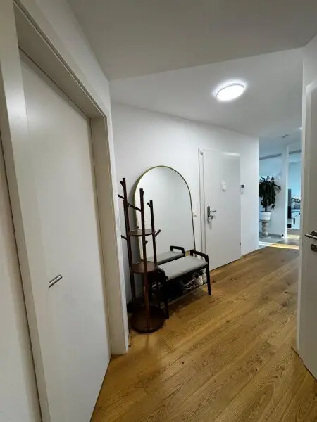 "Provisionsfrei" Traumhafte Dachterrassenwohnung mit Fernsicht in Top-Lage - Erstbezug mit Tiefgarage