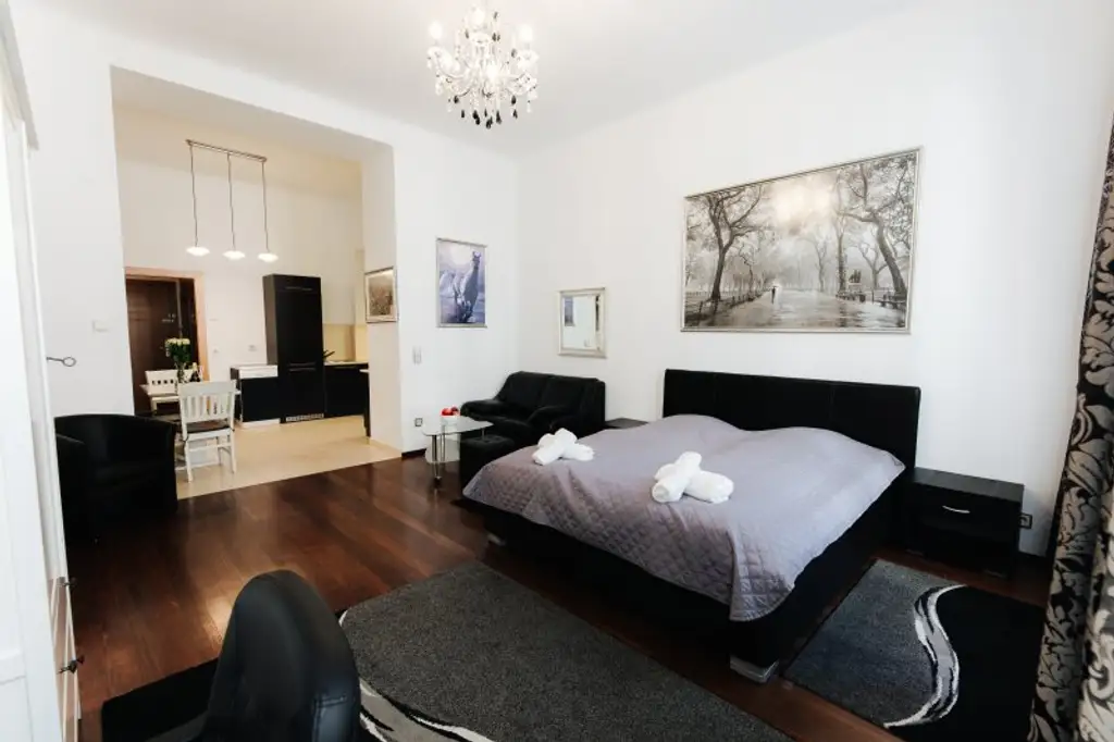 Stilvolle Altbauwohnung im Herzen der Wiener Innenstadt – vollmöbliert und sofort bezugsfertig